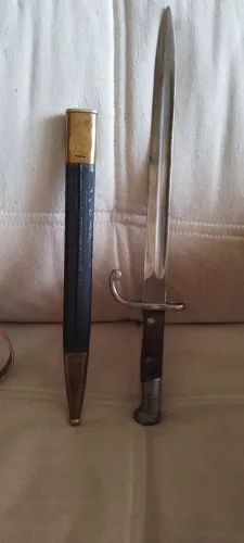 Baioneta antiga.