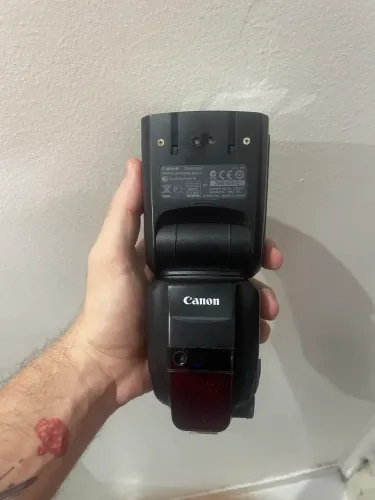 CANON FLASHLIGHT 600EX-RT
