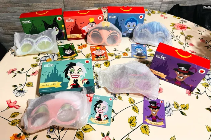 LOTE MÁSCARAS/OCULOS VILÃO COLEÇÃO MC DONALDS