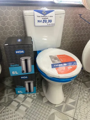 vaso acoplado e tampa tigre