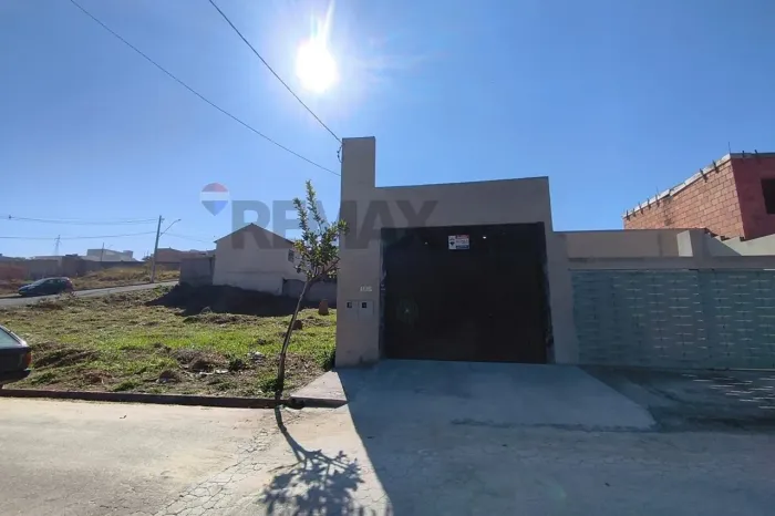 Galpão Novo em Lavras: Ideal para Seu Negócio!