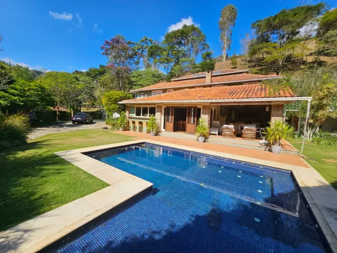 CONDOMINIO QUINTA DO ALGO - JUNTO A ITAIPAVA