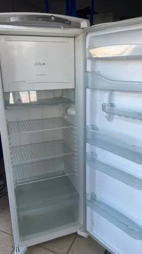 Vendo geladeira