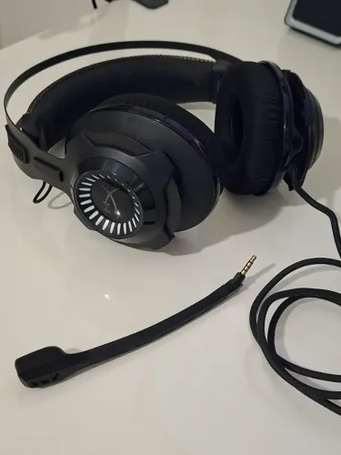 Headset HyperX Cloud Revolver S