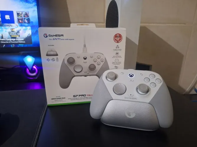 Gamesir G7 Pro Tri-mode + Gamepass Ultimate (Compatível com Xbox One/Series, PC e celular)