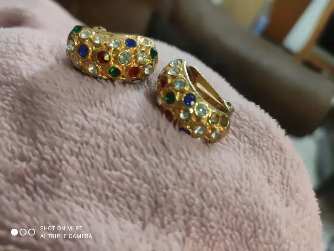 Brincos vintage banhado a ouro 