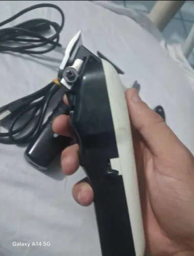 Kit máquina da wmark de corte único problema é a laranja que quebrou mas funciona normal ,