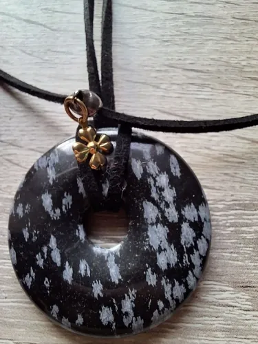 Pingente Pedra Pi em Obsidiana 