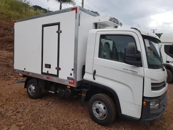Delivery Express 2025 com BAÚ REFRIGERADO