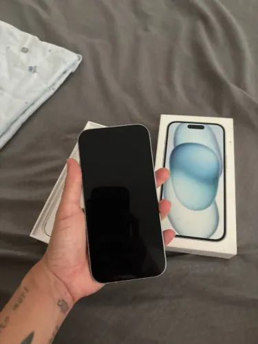 iPhone 15 128gb azul claro CÂMERA GRANDE-ANGULAR DE 48 MP