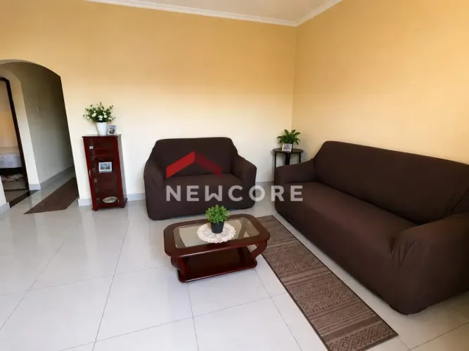 Casa em Rua Boa Vista - Vila Ponte Nova - Cubatão/SP