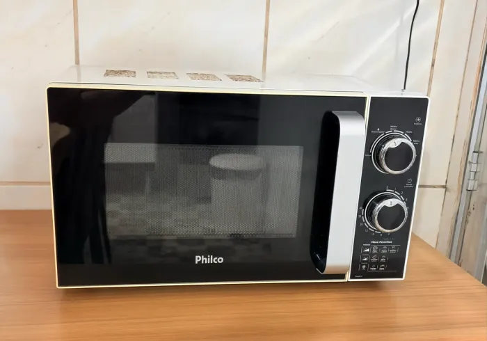 Microondas Philco usado 