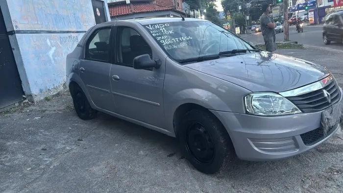Renault Logan Expression Hi-flex 1.6 8V 4P 2011