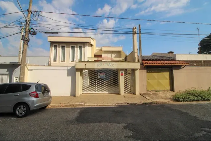 Sobrado á venda com 387 m², 4 quartos e 2 suítes no Jardim Vera Cruz, Sorocaba por R$ 730.