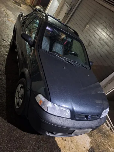 Fiat Strada Working 1.5 MPI 8V CE (álcool) 2002