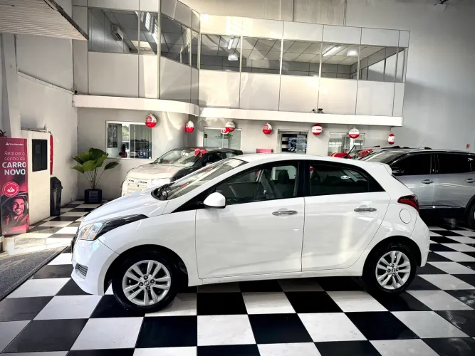 Hyundai HB20 Unique 1.0 Flex 12V Mec. 2019