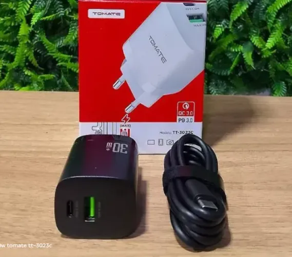 Kit carregador Turbo 1 Tipo-c e 1 USB-A 30w Tomate TT-3023c