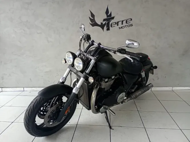 Triumph Thunderbird 1700 Storm 