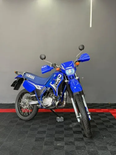 Dt 200r