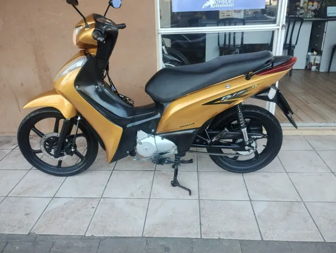 Vendo ou troco Honda Biz 125 EX