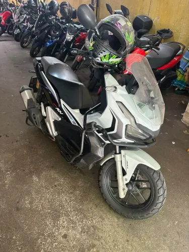 Moto de procedência