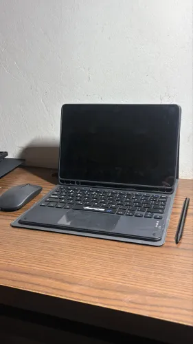 Galaxy Tab A9+ Wi-Fi Completo + Caneta + Teclado + Mouse + 2 Capas