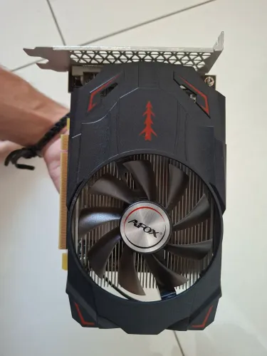 Placa de Vídeo RX550 USADA (4GB VRAM)
