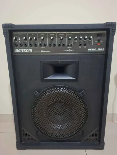 caixa amplificada NPRC 500