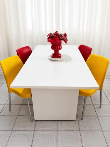 Oportunidades mesa com 4 cadeiras