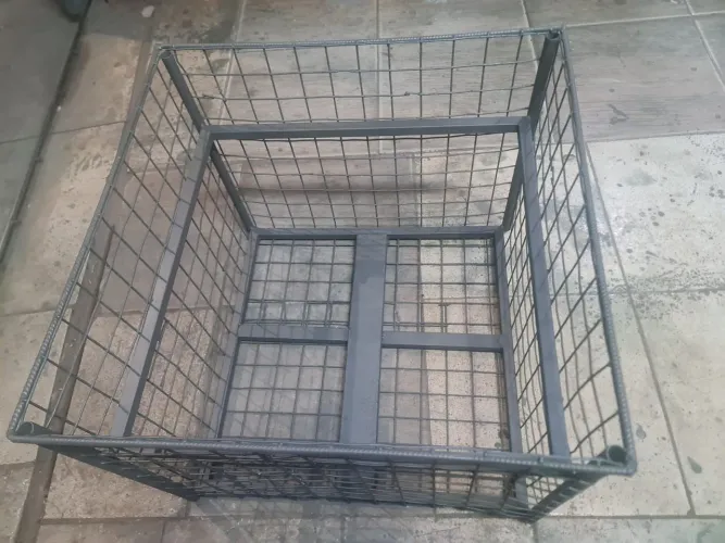 Lixeira grande 65x65x55