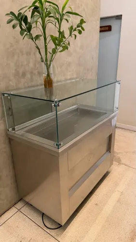 Vendo Expositor de Salada Refrigerado