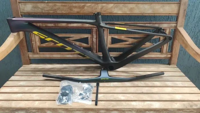 Quadro SCOTT SCALE RC WC
