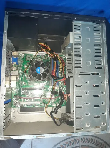 Vendo cpu com defeito
