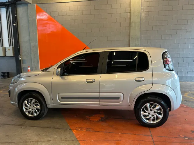 Fiat Uno Drive 1.0 Flex 6V 5P 2018