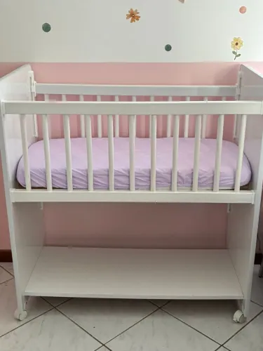 Mini berço Usado