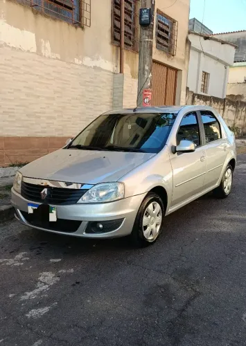 Renault Logan Expression Hi-flex 1.6 8V 4P 2012