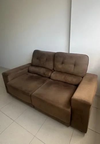 Sofá retrátil