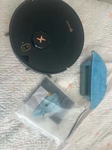 Robô aspirador neatsvor x600 pro