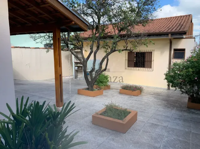 Oportunidade - Casa - Bosque dos Eucaliptos - 2 Dormitórios - 86,50m².