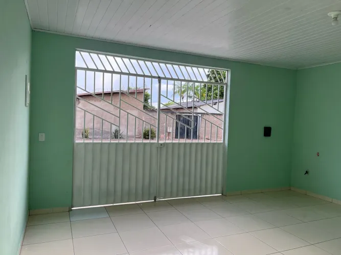 Alugo apto por R$ 900