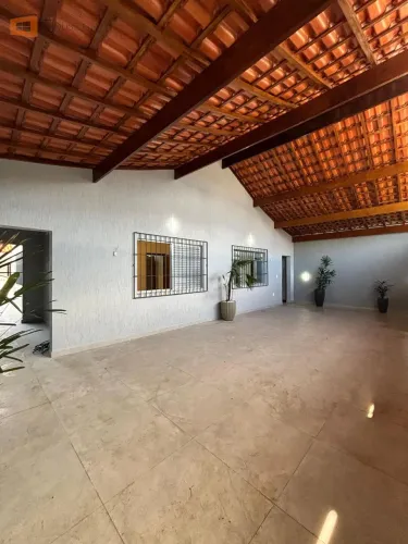 Casa em Vila Tupi - Praia Grande, SP