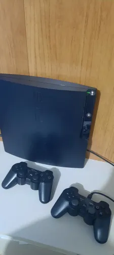 Playstation 3 Slim Desbloqueado com jogos retrô, PS1, PS2 e PS3