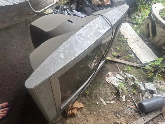 Televisão antiga LG