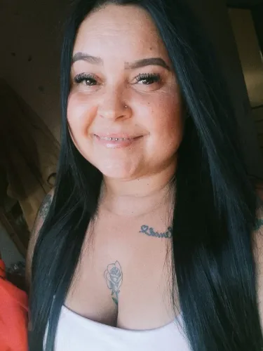 Cuidadora de idosos e acompanhante hospitalar
