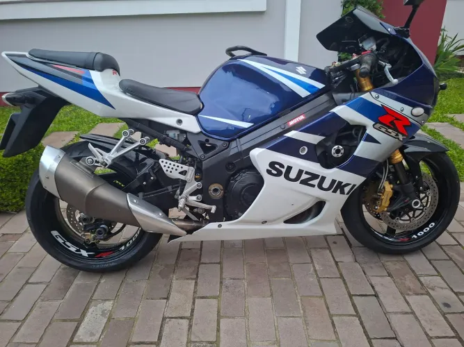 Srad 1000 impecável por carro