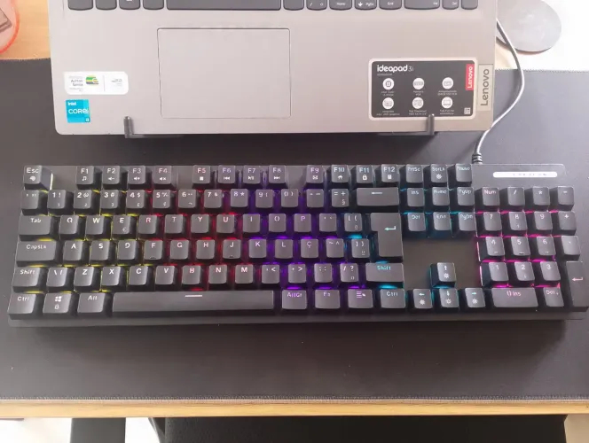 Teclado Mecânico KNUP KP-TE114 (semi-novo)