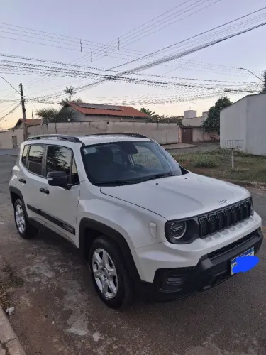 Jeep Renegade Sport T270 1.3 TB 4X2 Flex Aut. 2024