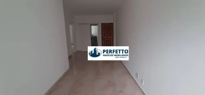 Vende - Vila Isabel - Apartamento Reformado de 2 quartos com vaga