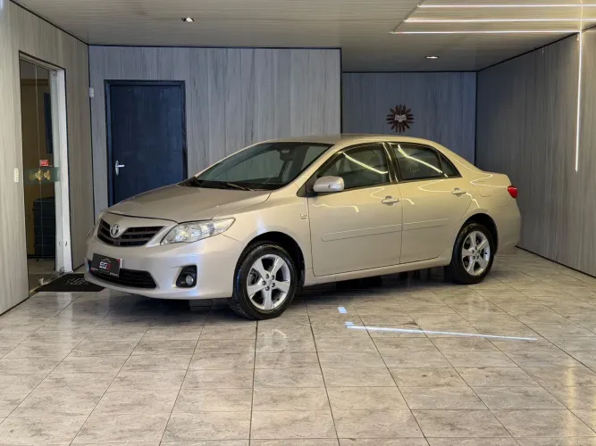 Toyota Corolla XEI 2.0 Flex 16V Aut. 2013