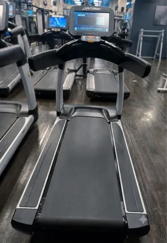 Esteira Profissional Life Fitness Elevation Series Painel Discover Touch Screen